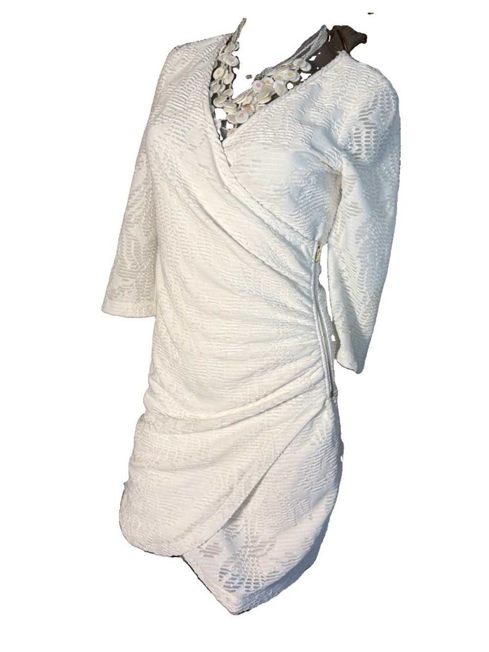 Guess Los Angeles size 2 midi White Lace Wrap-Style Women's Dress